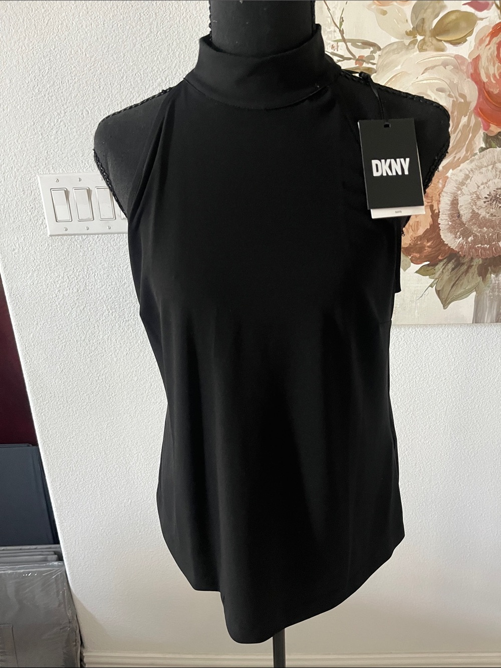 DKNY Black Sleeveless Mock Neck Tank Top